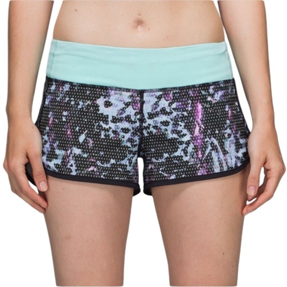 Lululemon Run Speed Short 4 Way Stretch Floral Sport/ Tranquil Blue Multi Sz 10 - Picture 2 of 9